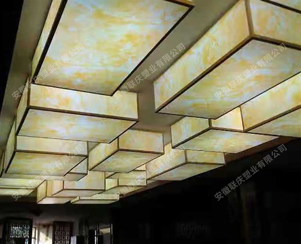 透光石材的半透明的石材灯柱 透光石材的半透明的石材灯柱